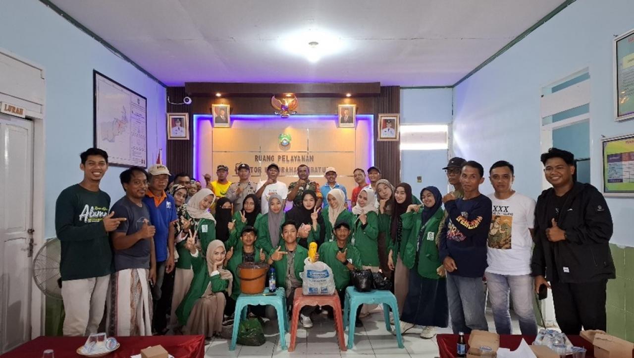 Gambar Mahasiswa KKN UIN Alauddin Makassar Angkatan 77 Gelar Sosialisasi Biokompos di Kelurahan Sibatua