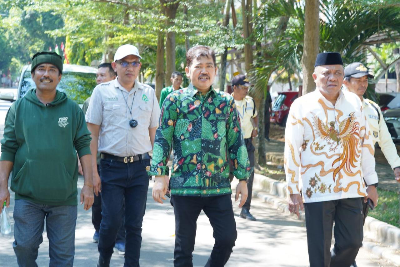 Gambar Pimpinan UIN Alauddin Pantau Pelaksanaan PBAK 2025 di Hari Kedua