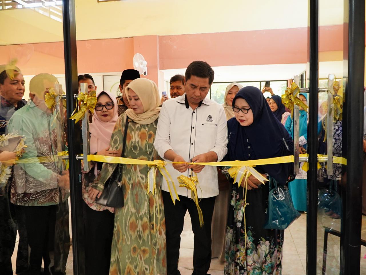 Gambar Dongkrak Kemandirian Kampus, UIN Alauddin Makassar Resmi Operasikan Toko Kue P2B