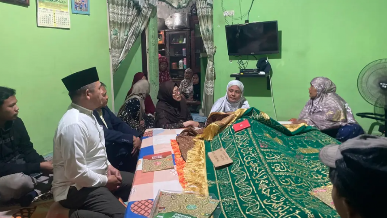 Gambar Pimpinan UIN Alauddin Makassar Sampaikan Duka Cita atas Wafatnya Mahasiswa FDK
