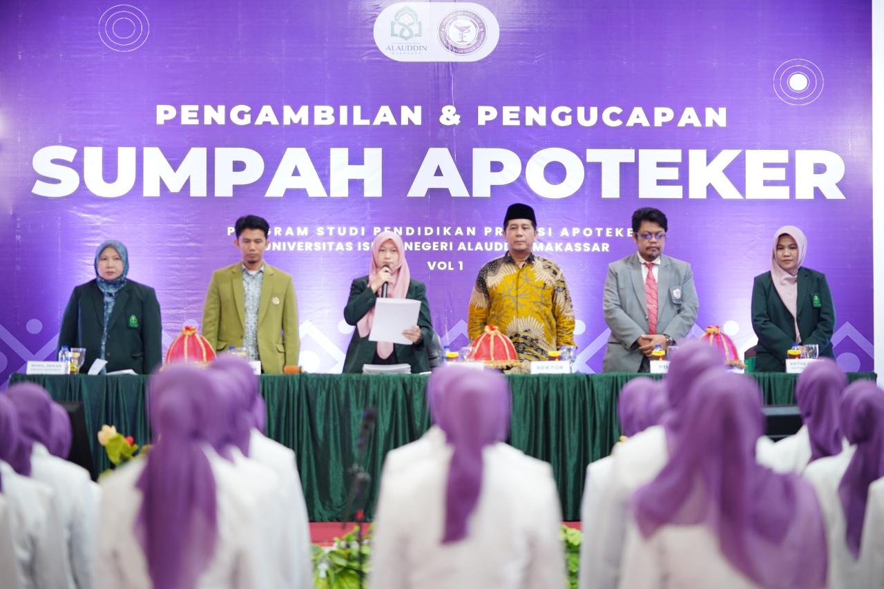 Gambar 39 Apoteker Angkatan Pertama UIN Alauddin Makassar Resmi Ambil Sumpah