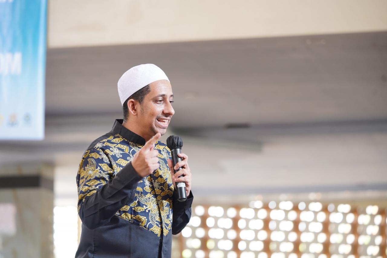 Gambar Hadir di UIN Alauddin, Habib Ja'far Ungkap Cara Mencintai Allah SWT di Hadapan Gen Z