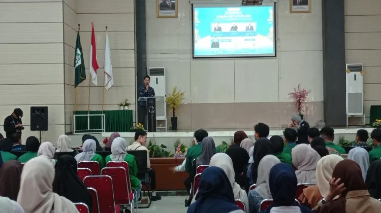 Gambar UIN Alauddin Jadi Tuan Rumah TEMILREG X FoSSEI, Bahas Penguatan Industri Halal di Era Digital