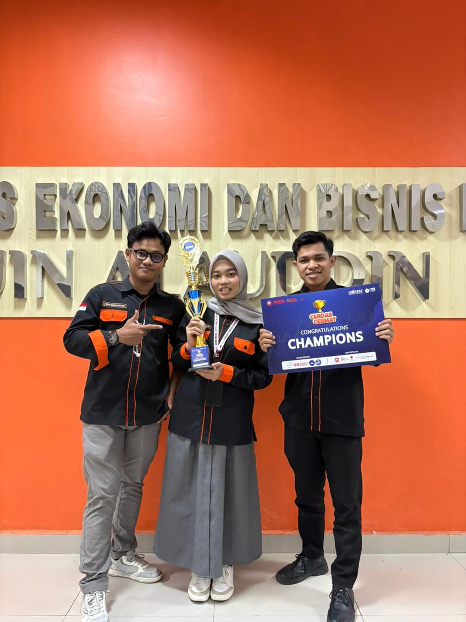 Gambar Raih Juara, Mahasiswa UIN Alauddin Unjuk Kemampuan di Bidang Pasar Modal pada GINFEST 2026