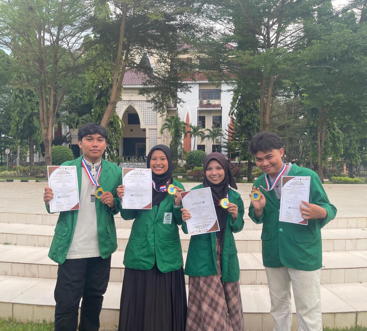 Gambar Mahasiswa UIN Alauddin Makassar Raih Medali Emas di Ajang Internasional GAITC Malaysia