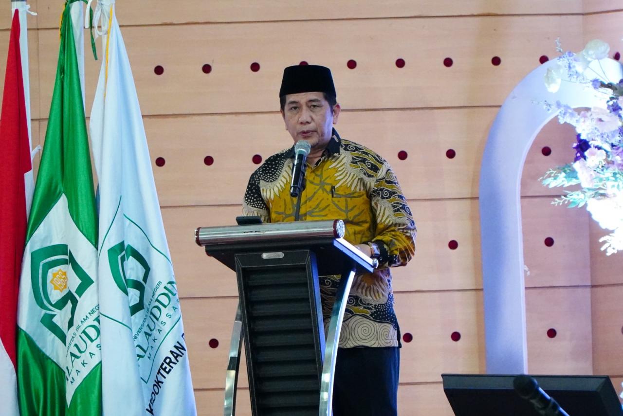 Gambar Kukuhkan Alumni Pertama Profesi Apt, WR II UIN Alauddin: Jadilah Generasi yang Tak Pernah Dilupakan