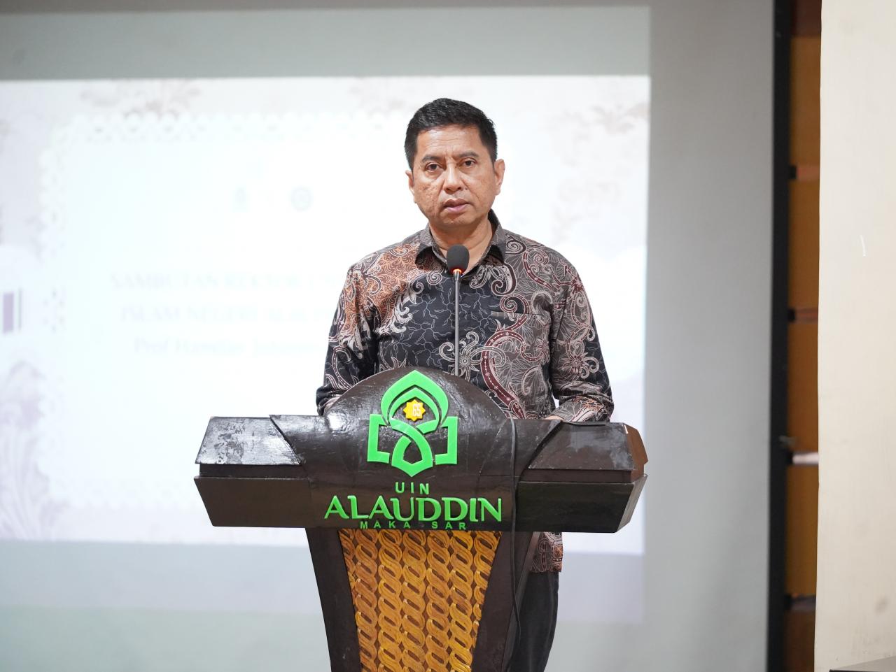 Gambar Bukan Cuma Obati Pasien, Ini 3 Misi Mulia Dokter Jebolan UIN Alauddin Menurut Prof Hamdan!