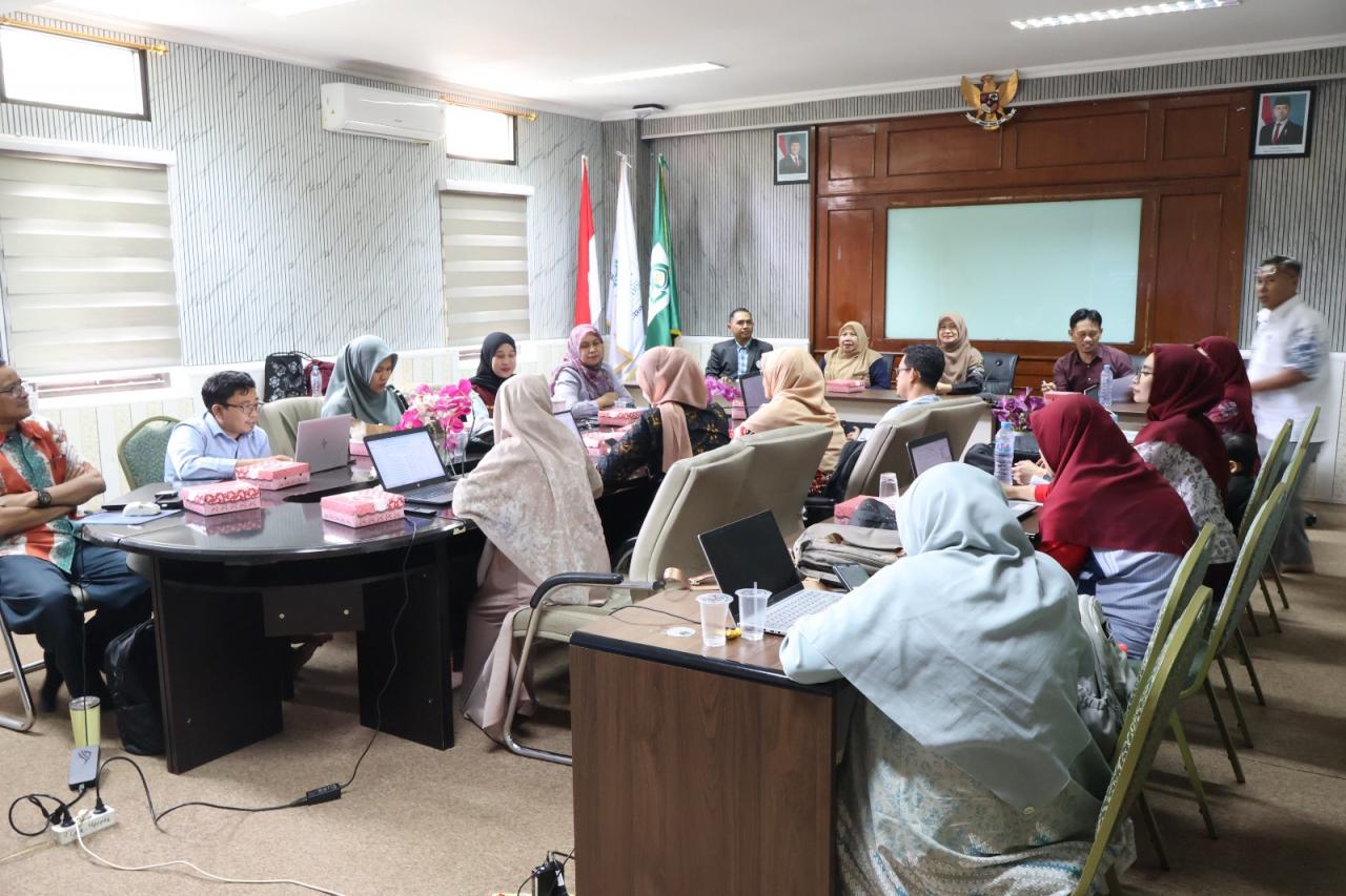 Gambar FKIK UIN Alauddin Makassar Gelar Uji Publik Penyusunan Standar Mutu