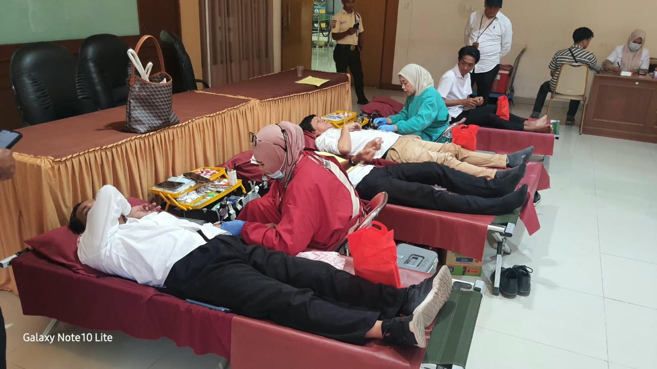 Gambar 18 Kantong Darah Terkumpul dari Donor Darah UIN Alauddin