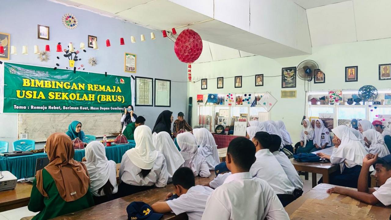 Gambar KKN UIN Alauddin Edukasi Generasi Muda Cegah Pernikahan Dini di Somba Opu Gowa