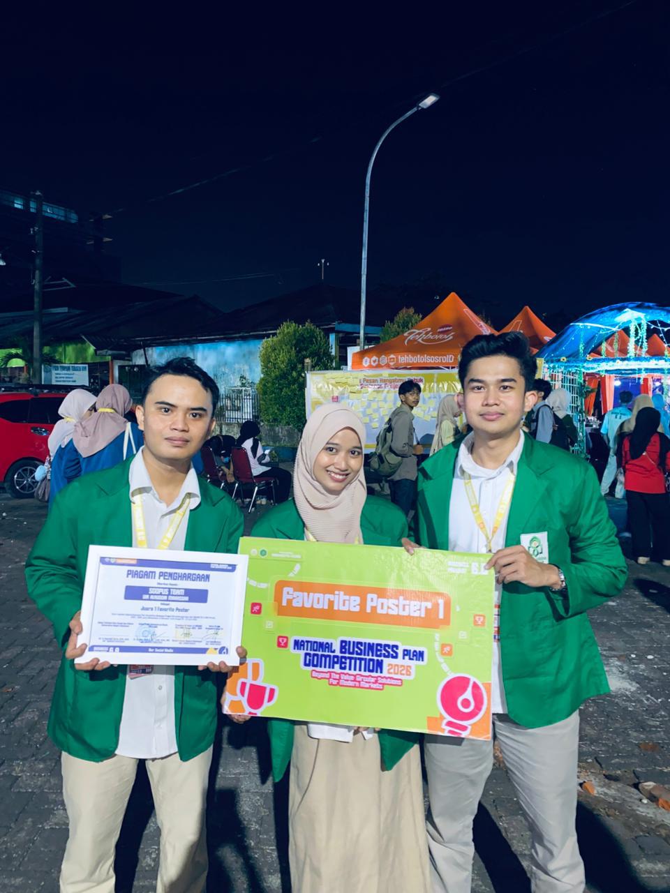 Gambar Mahasiswa FEBI UIN Alauddin Raih Juara Favorit Poster Nasional 2026