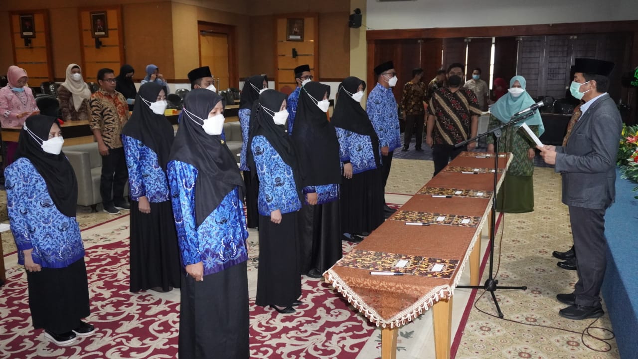 Gambar 10 CPNS Formasi 2019 UIN Alauddin Disumpah PNS