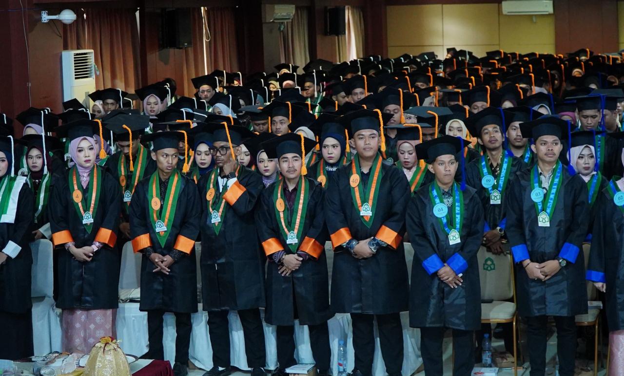 Gambar UIN Alauddin Gelar Sidang Senat Wisuda Angkatan 115, 940 Lulusan Resmi Dikukuhkan