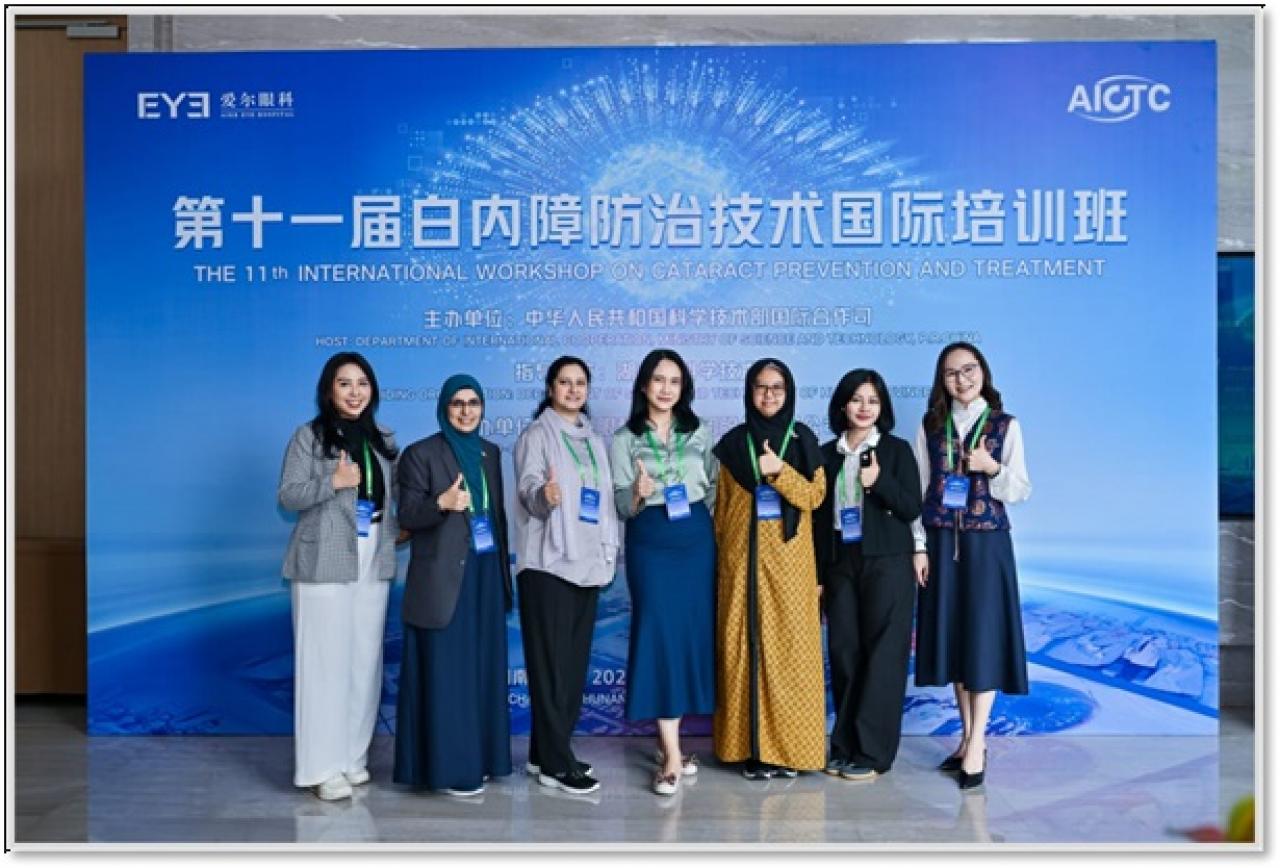 Gambar Dosen FKIK UIN Alauddin Wakili Indonesia pada Workshop Internasional Katarak di China