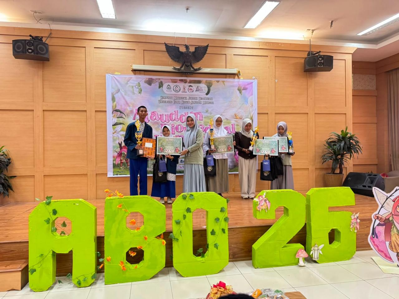 Gambar SMAS Katolik Rajawali Juara Umum Alauddin Biomedical Olympiad 2026