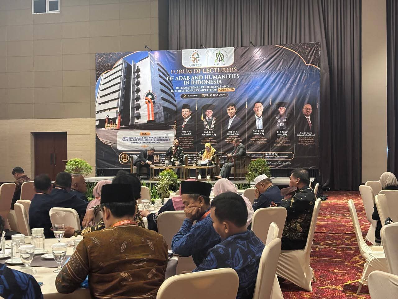 Gambar Dekan FAH UIN Alauddin Terima Leadership Award pada International Conference on Humanities 2026