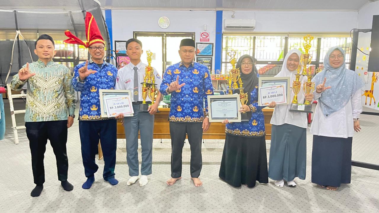 Gambar Dosen Ilmu Perpustakaan UIN Alauddin Dipercaya Jadi Dewan Juri Lomba Resensi Buku Kabupaten Maros