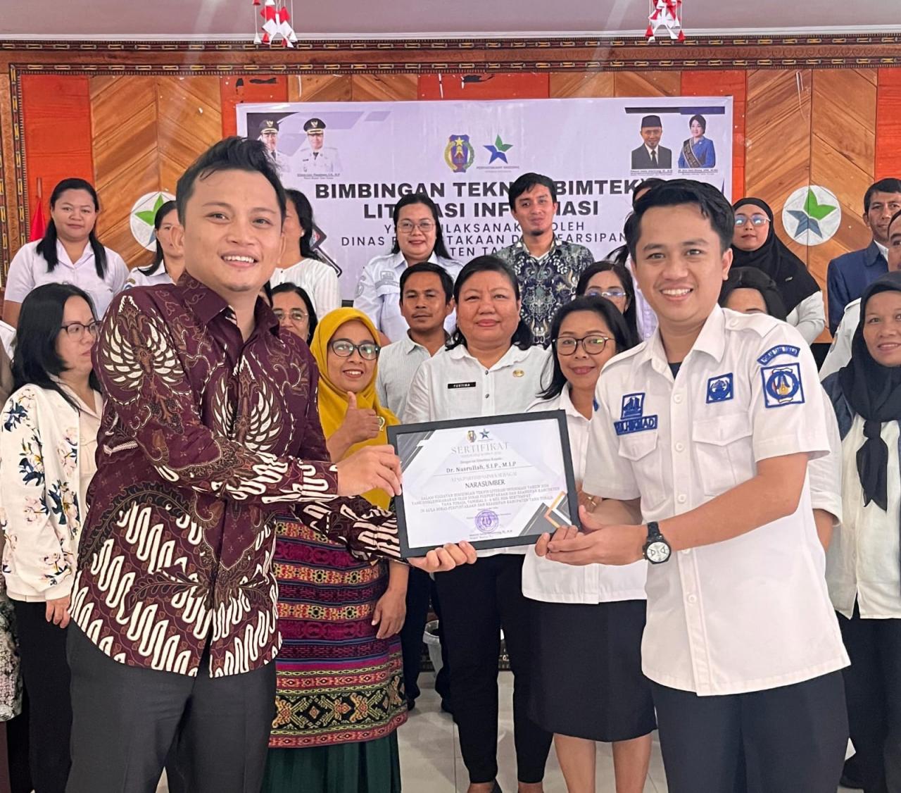 Gambar Dosen Ilmu Perpustakaan UIN Alauddin Makassar Jadi Narasumber Bimtek Literasi Informasi di Tana Tora