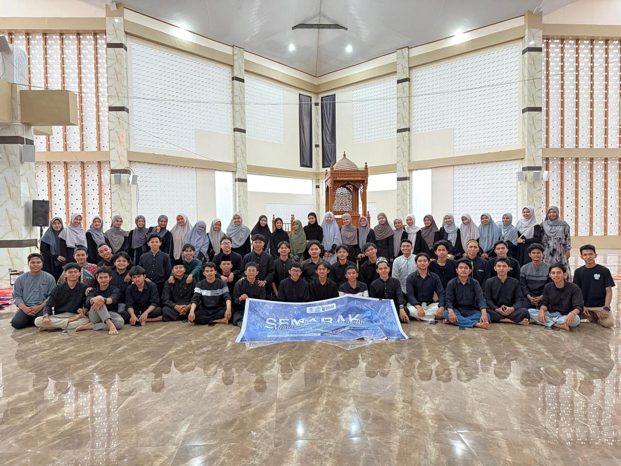 Gambar LDF Ar-Rahmah Gelar Simaan 30 Juz Al-Qur’an, Teguhkan Semangat Dakwah Qur’ani