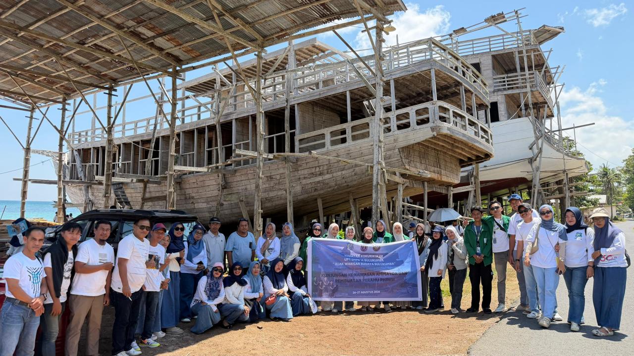 Gambar Dari Kajang hingga Pinisi, KKN UIN Alauddin Dampingi Siswa Mengenal Budaya Bulukumba
