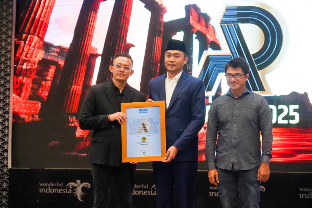 Gambar Kemenag Raih Popular Government Institutions Award 2025