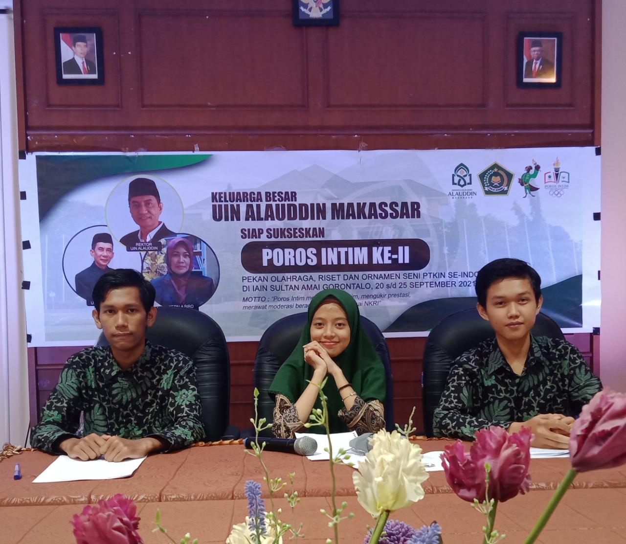 Gambar 3 Mahasiswa FSH UIN Alauddin Sabet Juara II Debat Konstitusi di Poros Intim