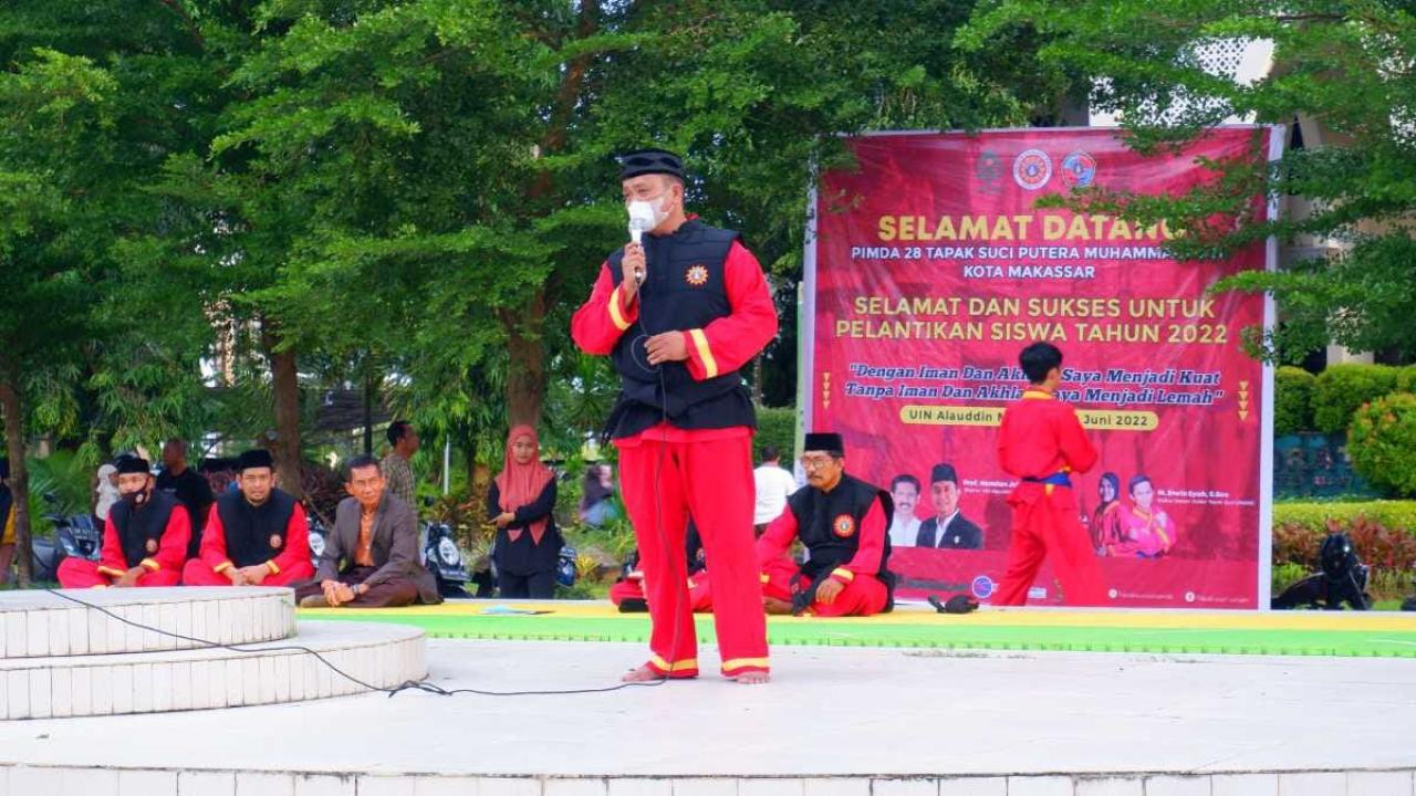 Gambar 500 Siswa Tapak Suci Dilantik di Lapangan UIN Alauddin, Pimpinan Kampus Mengapresiasi!
