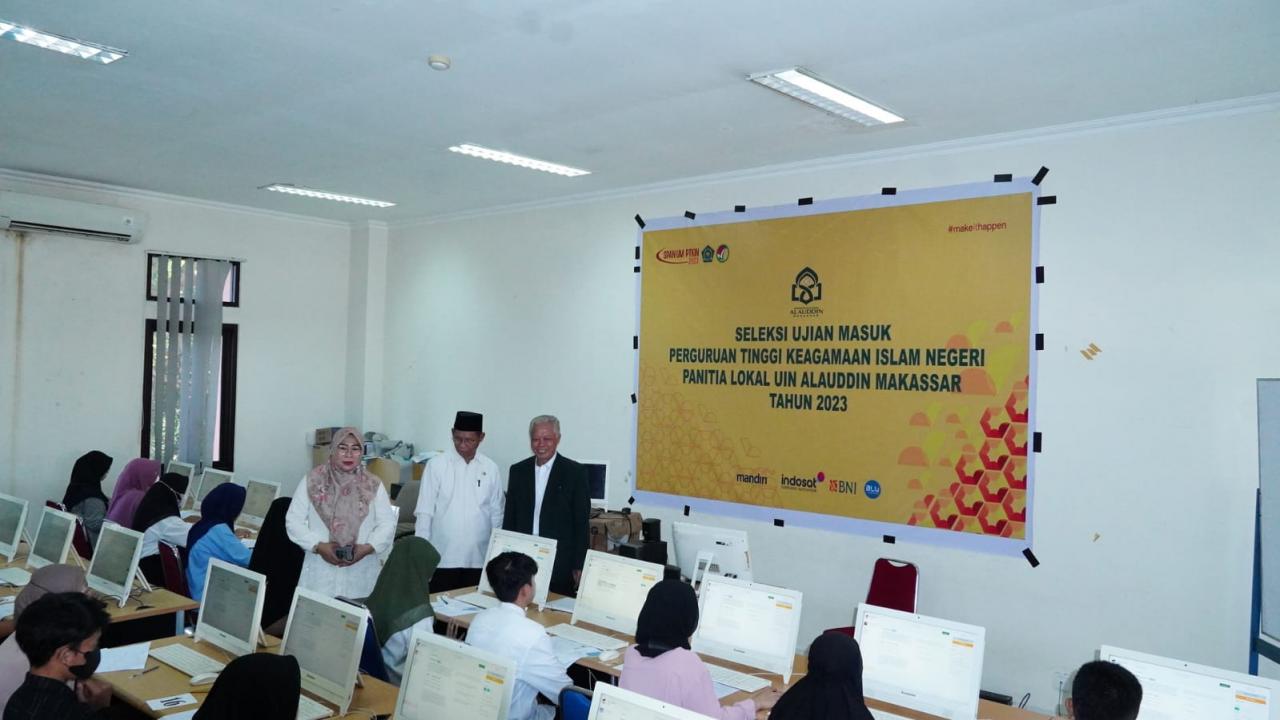 Gambar 5.243 Camaba Ikut Tes SSE UM PTKIN di UIN Alauddin Makassar