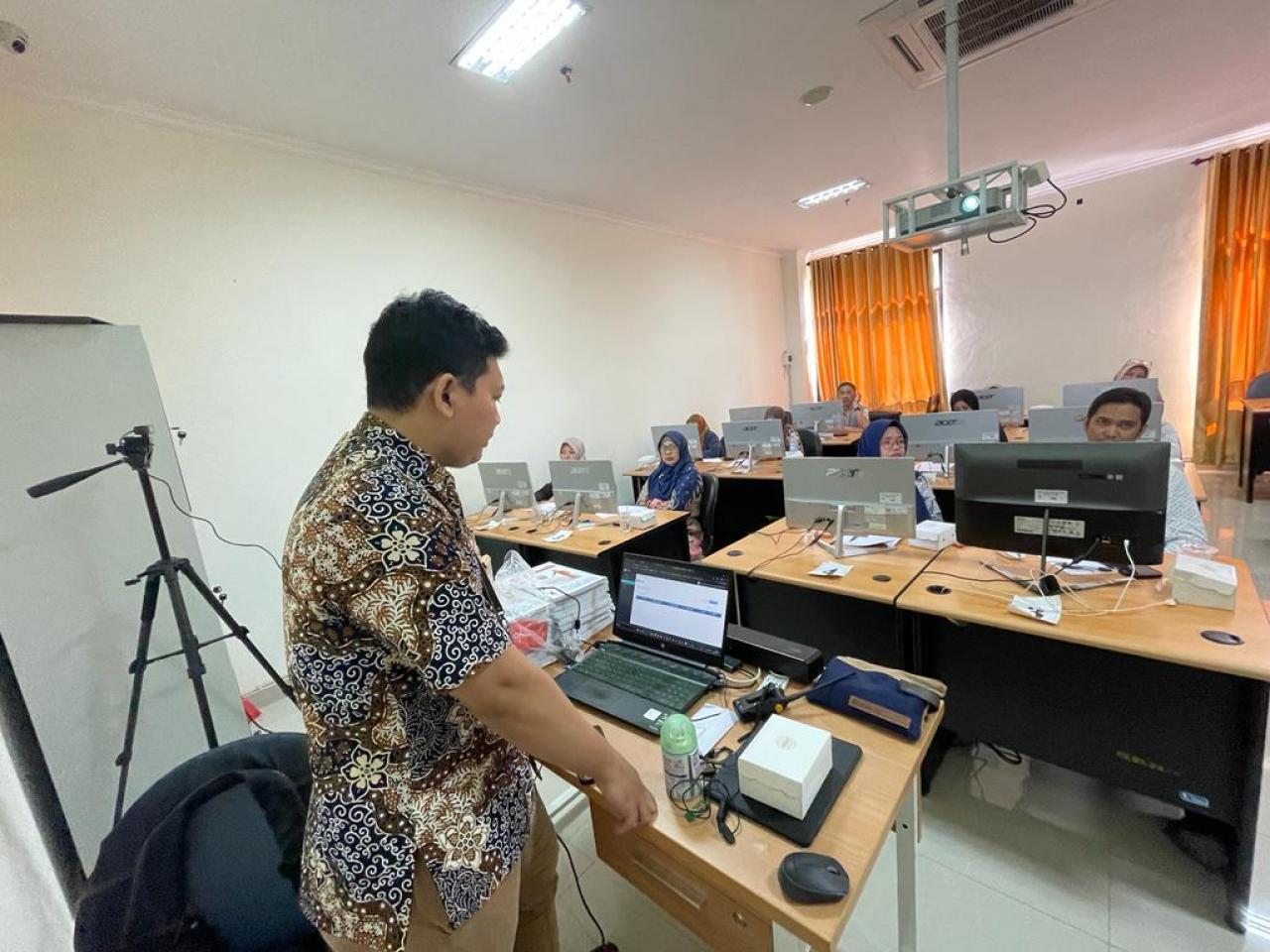 Gambar 67 ASN UIN Alauddin Makassar Ikut Tes CAT, Uji Kompotensi Jabatan Pelaksana