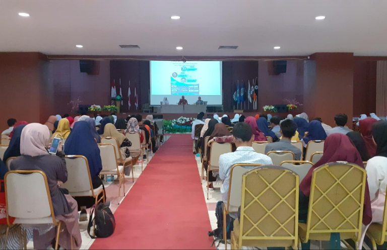 Gambar HMJ Kimia Adakan Seminar Nasional