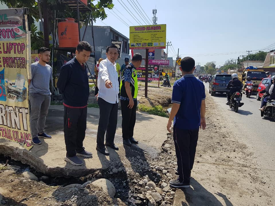 Gambar Kepala Dinas Bina Marga Sambangi UIN Alauddin 