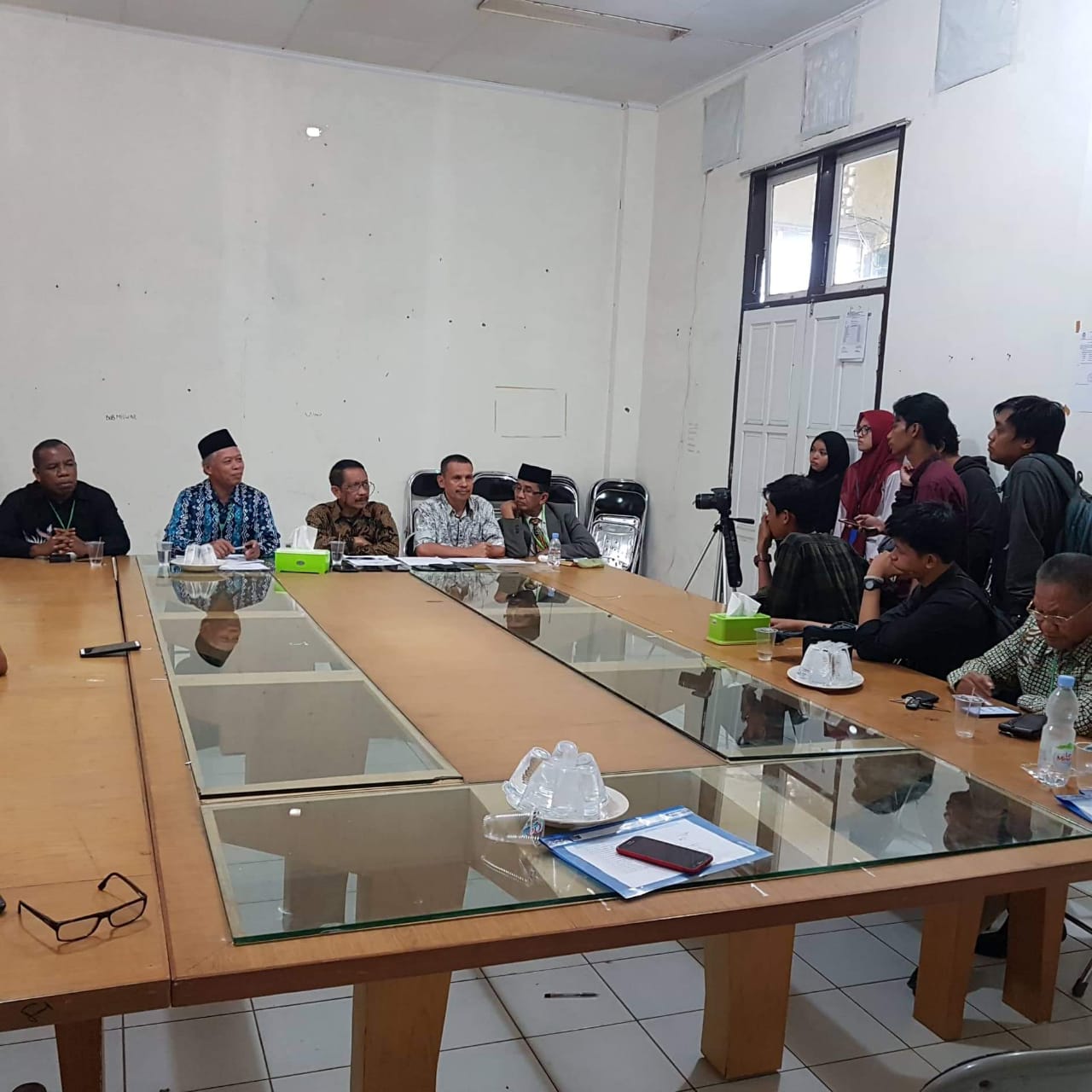 Gambar 8.103 Camaba Ikuti Tes Jalur UMM UIN Alauddin