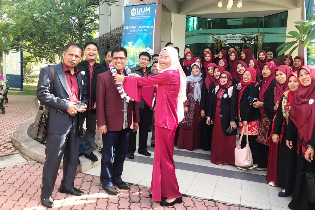 Gambar Mahasiswa Pascasarjana UINAM Ikut Konferensi Internasional di Malaysia dan Thailand