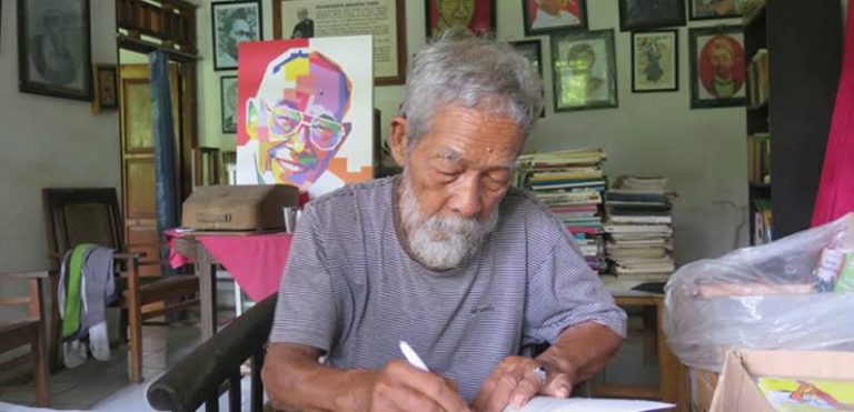 Gambar Soesilo Ananta Toer, Adik Pram Jadi Pemateri di Seminar HMJ Biologi UIN