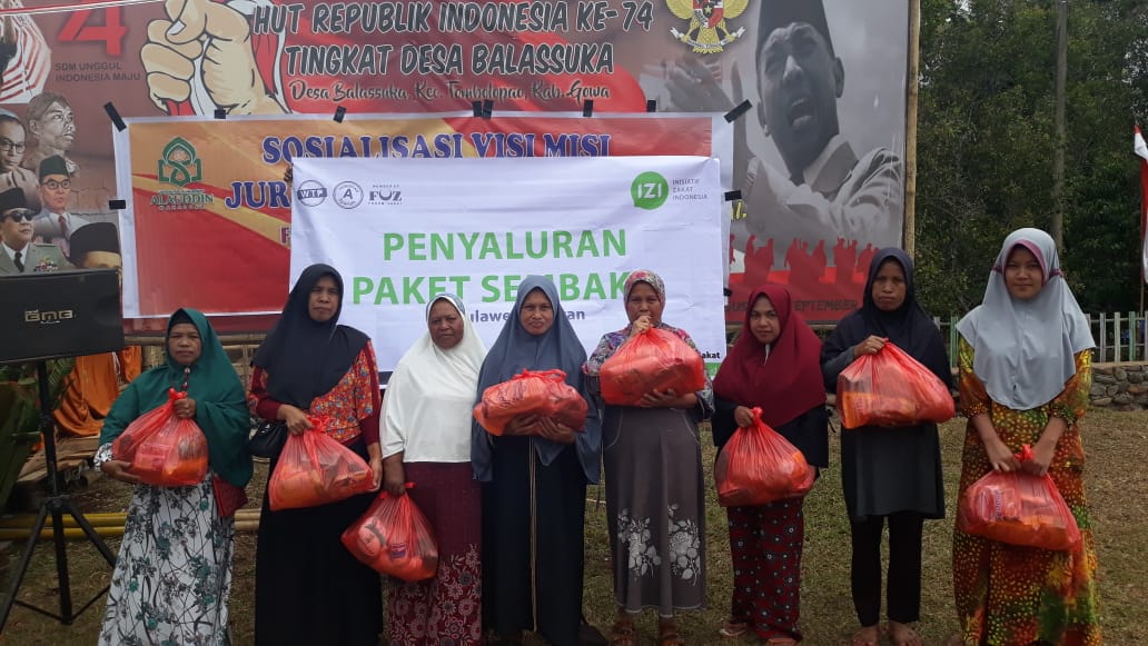 Gambar HMJ Ekonomi Islam FEBI Gelar Penyuluhan Zakat dan Bagi Sembako