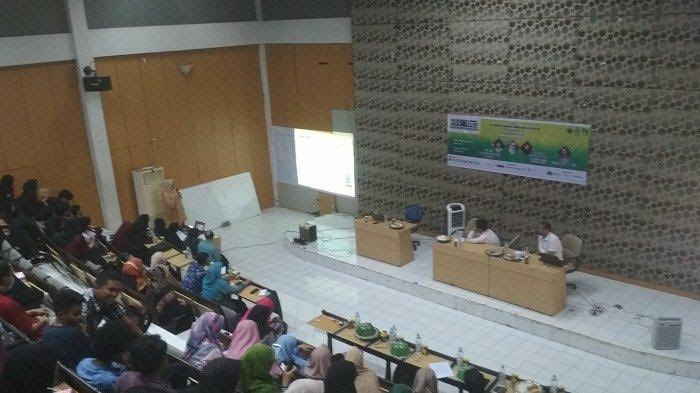 Gambar Jurusan BSI Gelar Seminar Jelang Exibisi Sastra 