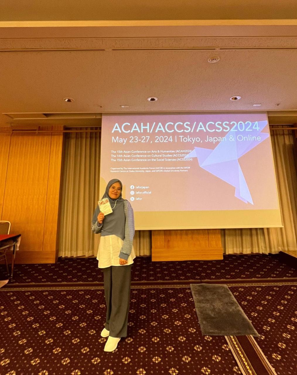 Gambar Alumni PBI UIN Alauddin Presentasi Hasil Penelitian di Tokyo Jepang