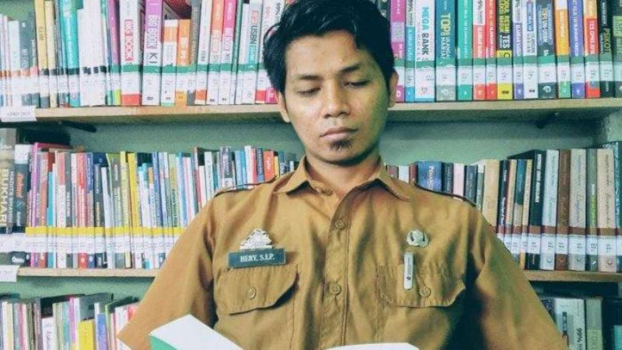 Gambar Badik Pustaka Bawa Alumni Prodi IP UIN Alauddin ke Final Pustakawan Berprestasi Nasional 2024