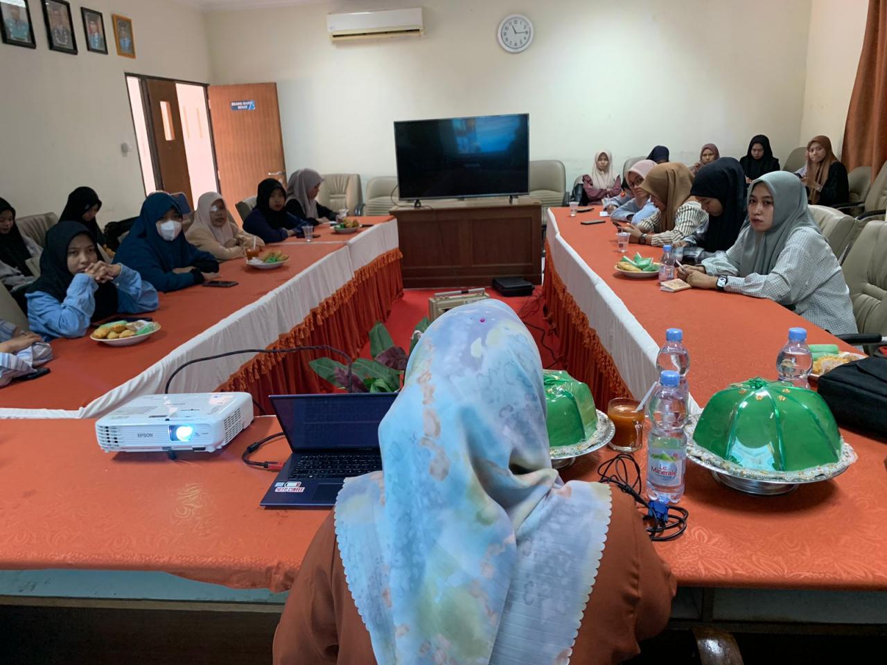 Gambar Bahas Sosiologi Masyarakat Pesisir, Prodi SOA FUF Gelar Sekolah Riset Pesisir