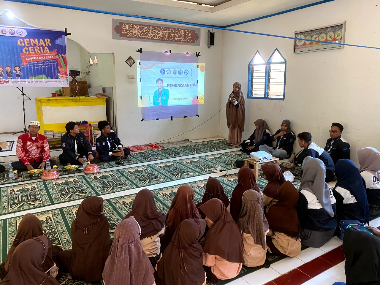 Gambar Bangun Generasi Unggul GenBI UIN  Alauddin Gelar Gemar Ceria (GenBI Mengajar Ceria)