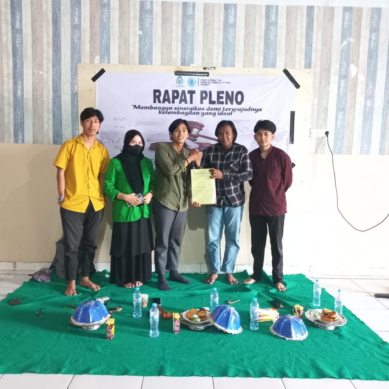 Gambar Bangun Sinergitas dan lembaga yang ideal, SEMA FUFP Gelar Rapat Pleno