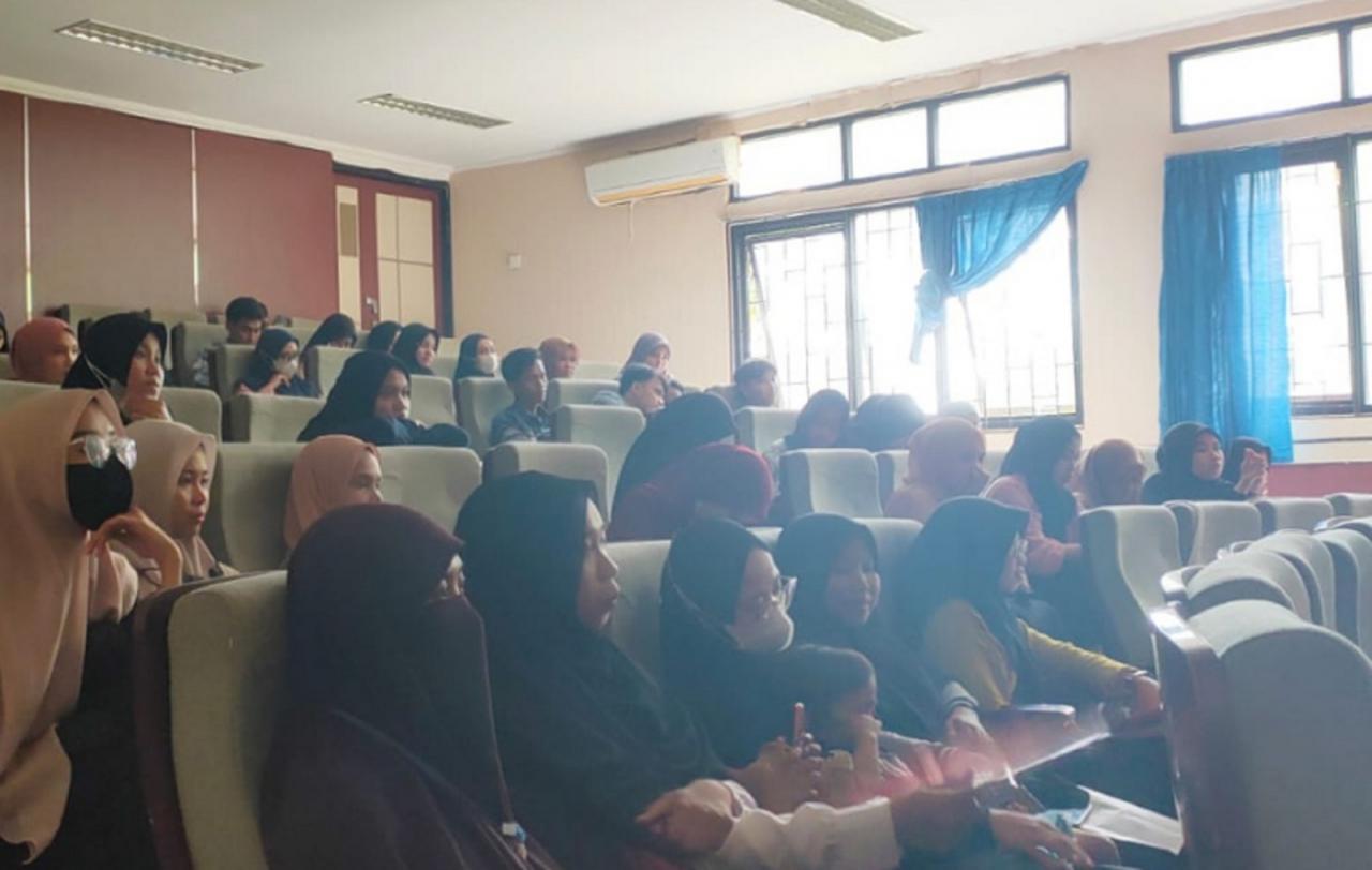 Gambar Bekali Peserta PPL, Kaprodi Kimia FST Ingatkan Mahasiswa Harus Disiplin