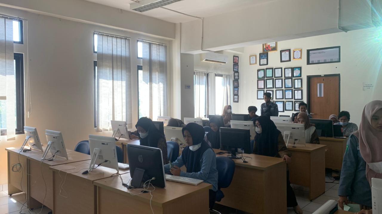 Gambar Beri Bekal Dasar ke Mahasiswa, HMJ PWK UIN Alauddin Gelar Pelatihan ArcGIS