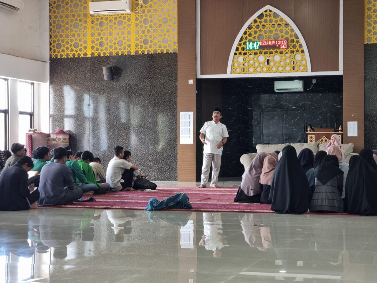 Gambar Berikan Keterampilan Metode Tafsir Tahlili, IQT FUF Gelar Workshop Penulisan Karya Ilmiah