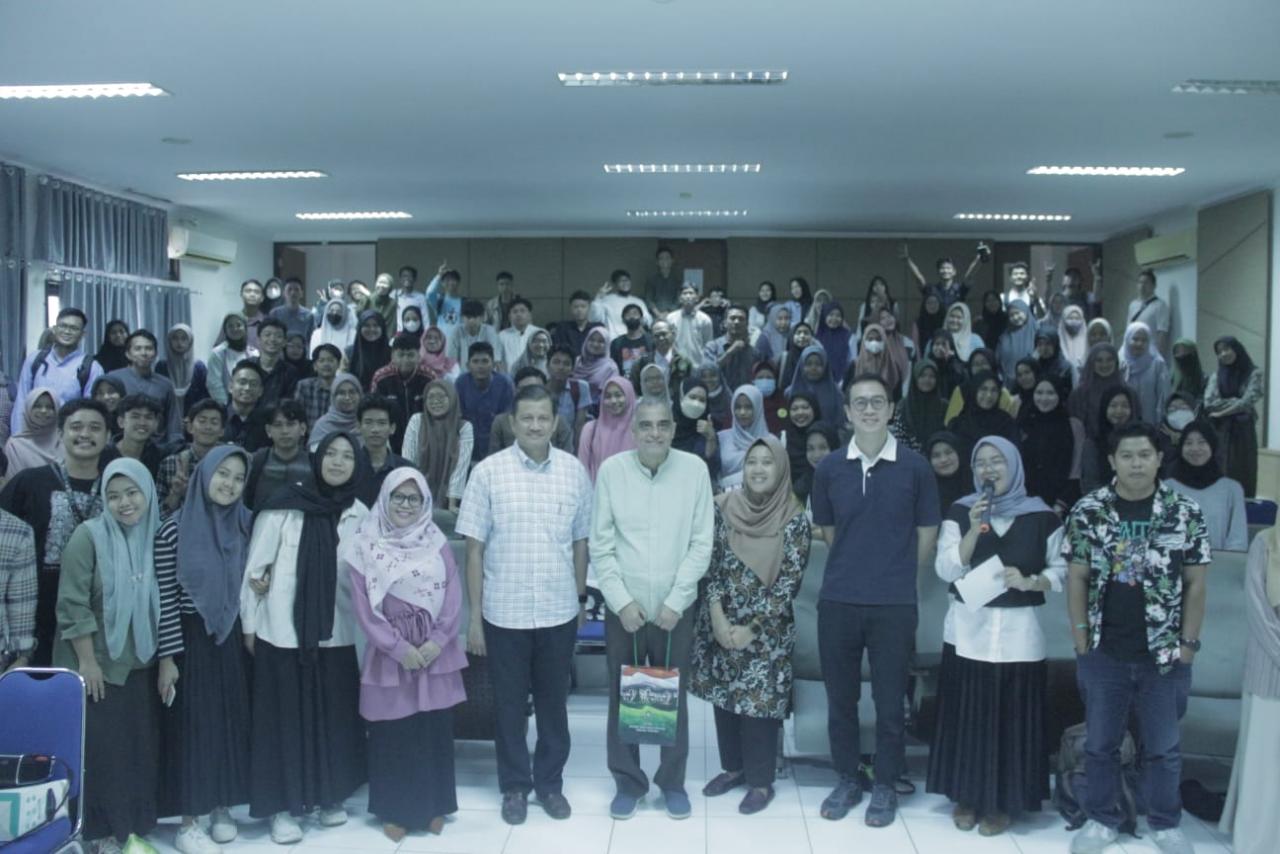 Gambar Berkolaborasi dengan HI FUF, MIWF Hadirkan Haidar Bagir Membahas Toleransi dan Masyarakat Inklusif