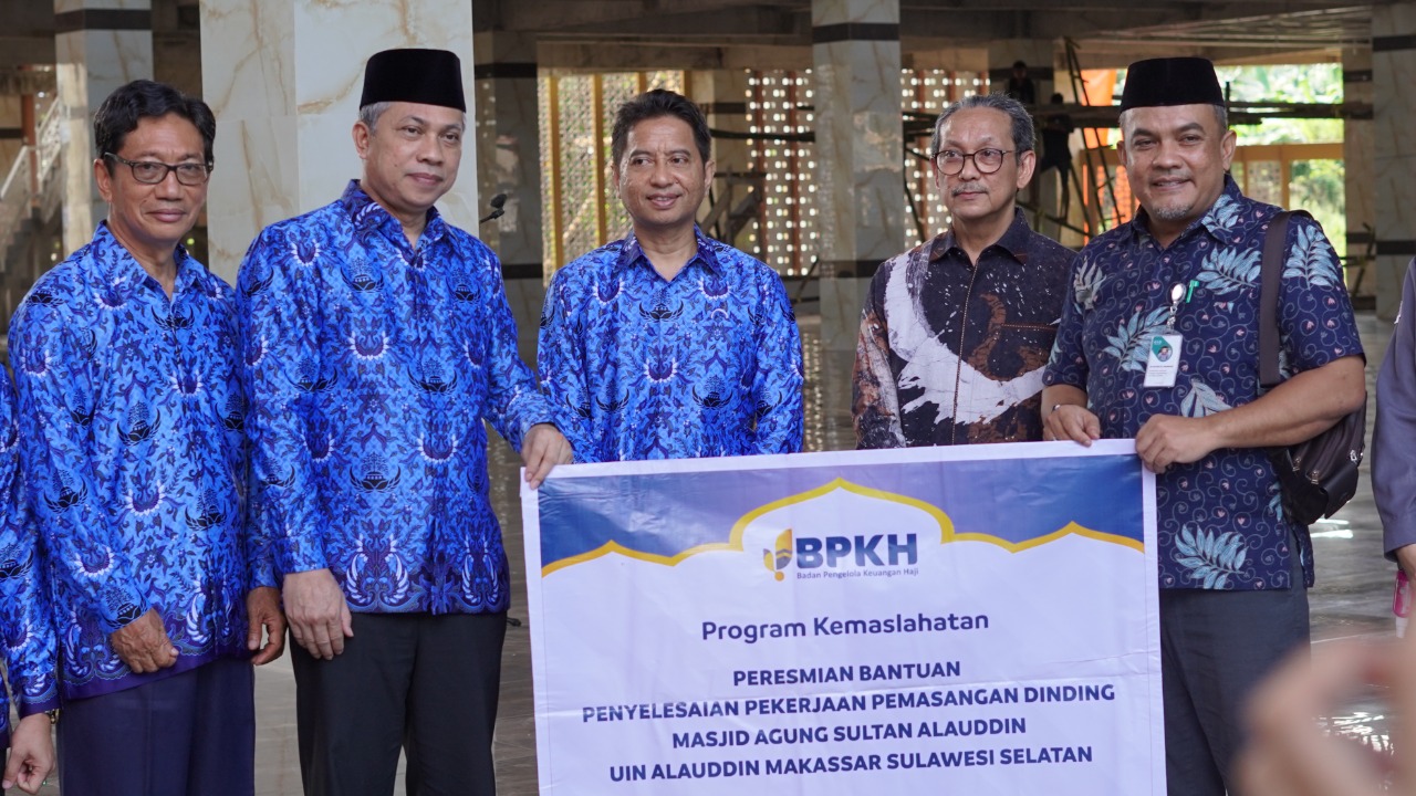 Gambar BPKH Resmikan Bantuan Bangunan Dinding Masjid Agung Sultan Alauddin