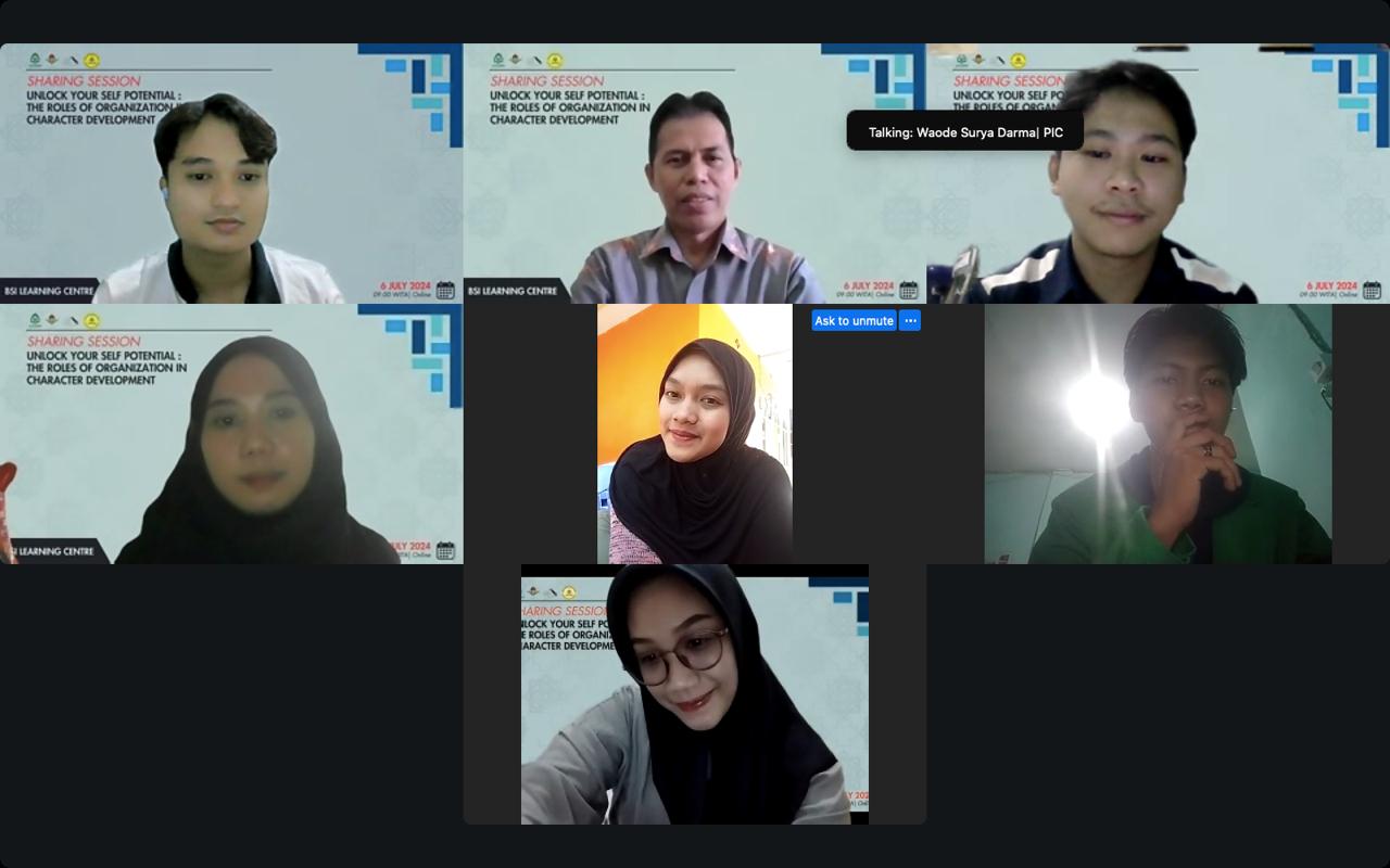 Gambar Buka Kegiatan Sharing Session, Dekan FAH Tekankan Pentingnya Peran Organisasi dalam Pengembangan Kar