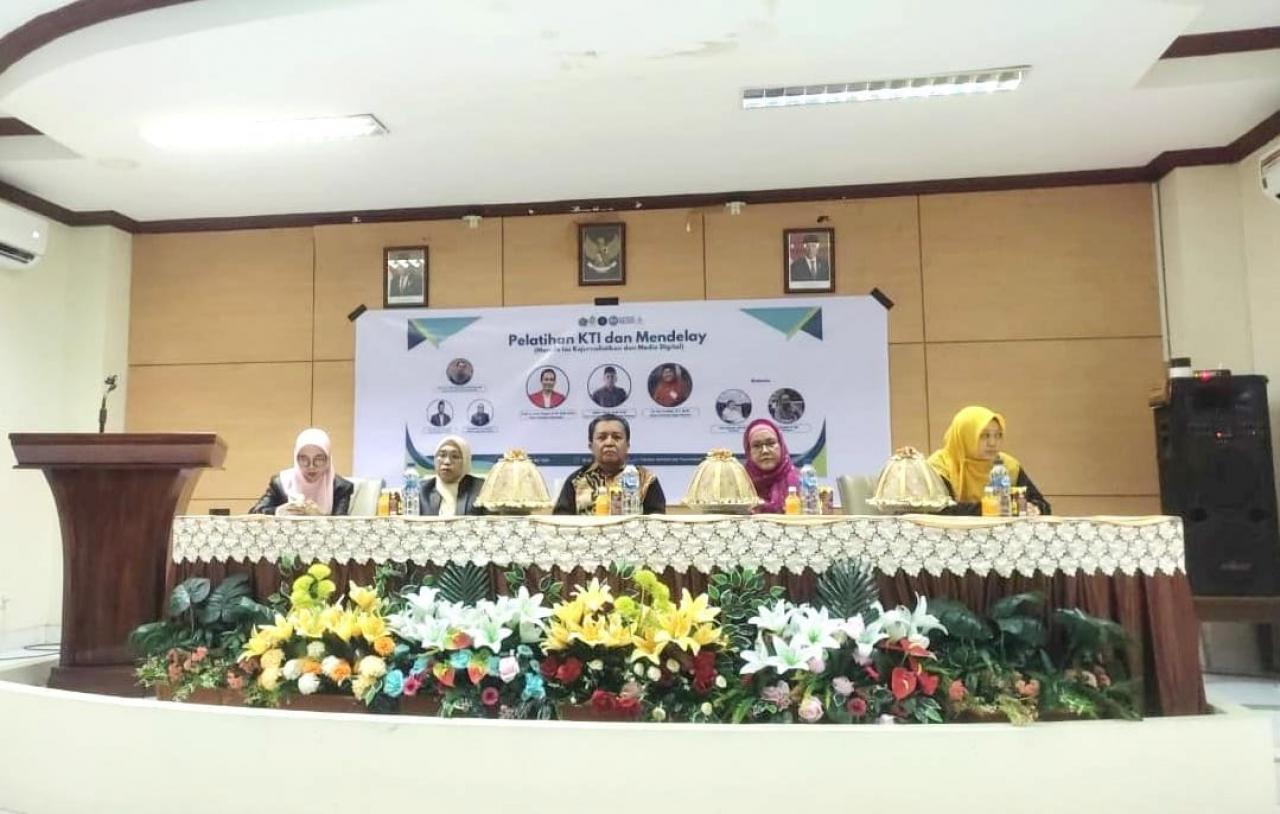 Gambar Buka Pelatihan KTI dan Mendeley Prodi Jurnalistik, Dekan FDK: Ini Memperkaya Pengetahuan