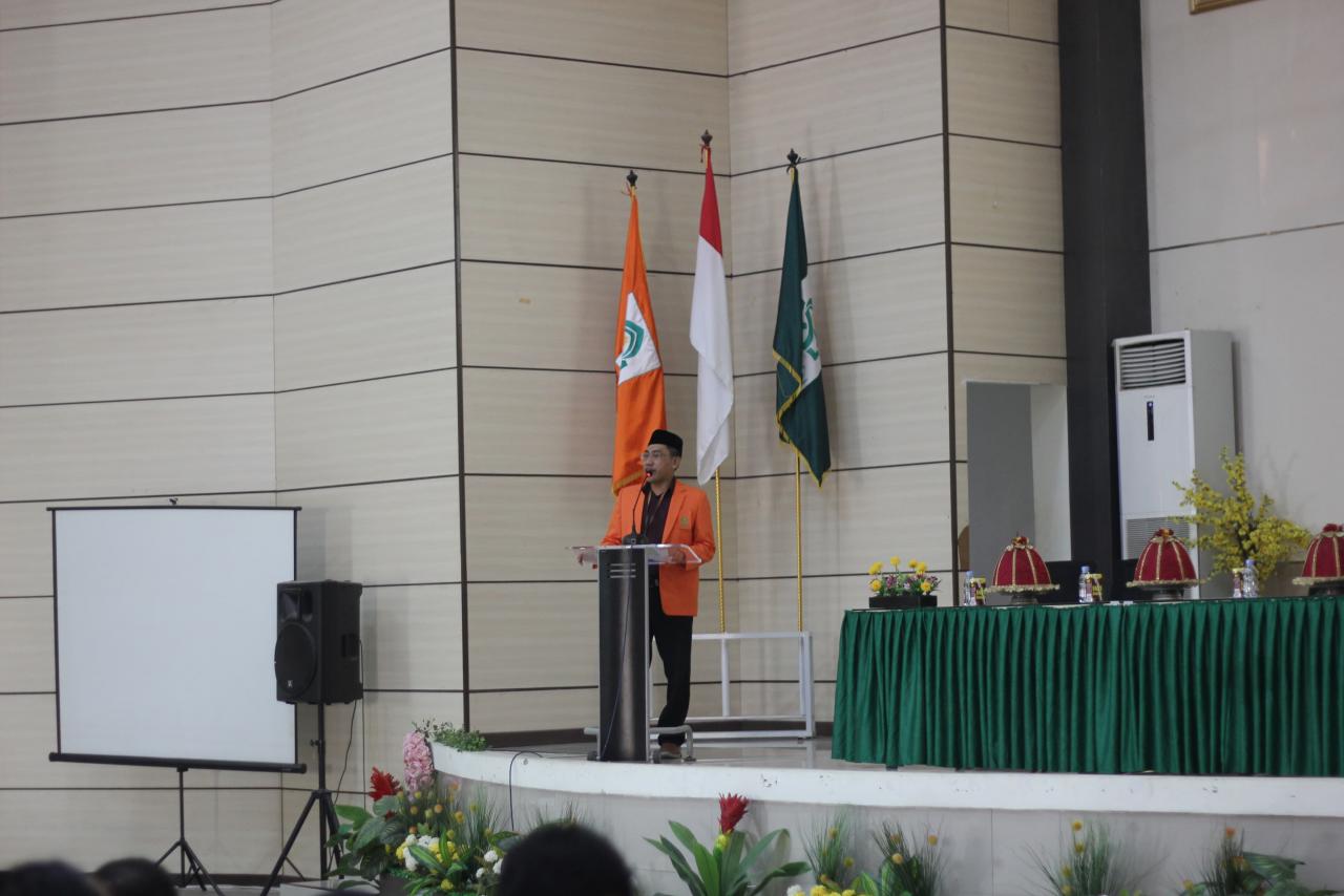 Gambar Buka Seminar Internasional Prodi Manajemen, WD 1 FEBI Tekankan Pentingnya Pemahaman Investasi bagi M