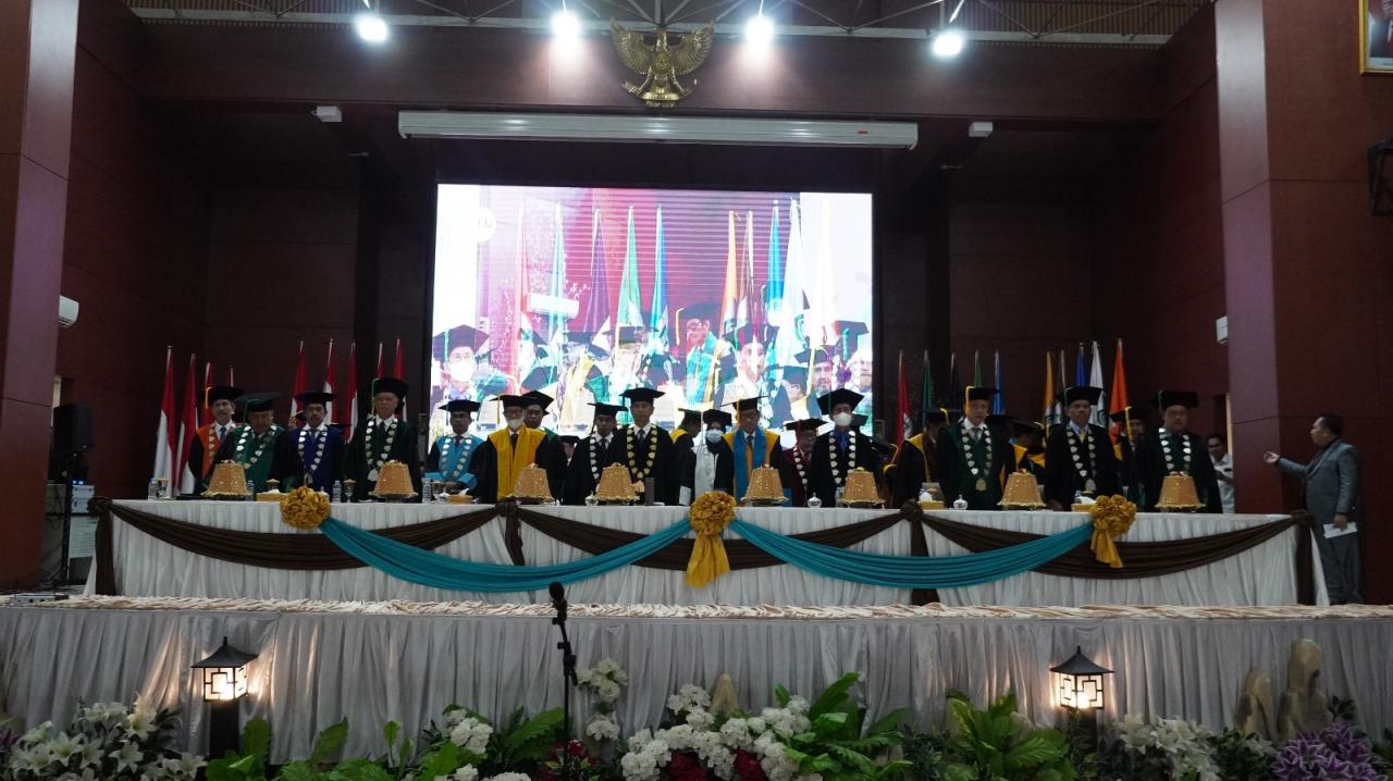 Gambar Cetak 750 Wisudawan, Rektor UIN Alauddin: Alumni Harus Jadi Aktor di Masyarakat